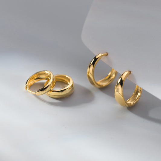 Simple Hoop Earrings in Sterling Silver