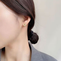 Shell Pearl Circle Stud Earrings