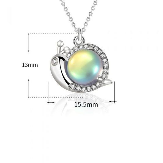 Natural Moonstone Snail Necklace in 925 Sterling Silver