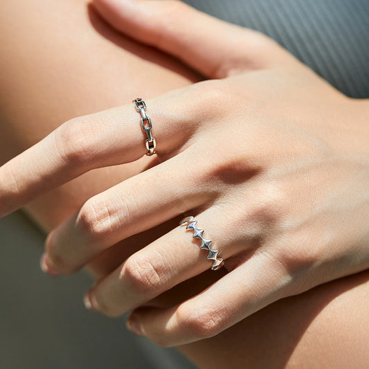 Vintage Star Eternity Band Ring in Sterling Silver