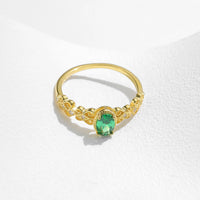 Vintage Oval Green Ring in Sterling Silver