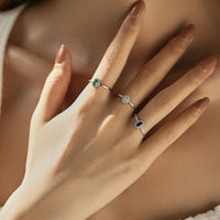 Sterling Silver Elegant Oval Cubic Zirconia Ring