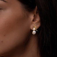 Sterling Silver Baguette Bowknot Freshwater Coin Pearl Earrings