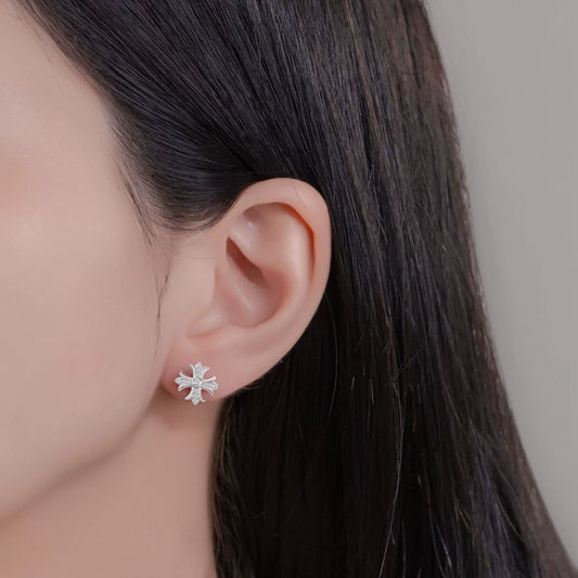 Sterling Silver Elegant Cross Stud Earrings