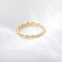 Sterling Silver Cubic Zirconia Twist Band Ring