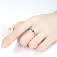 Vintage Black Crystal .925 Sterling Silver Adjustable Chain Ring