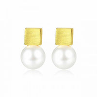 Shell Pearl Square Stud Earrings in 925 Sterling Silver