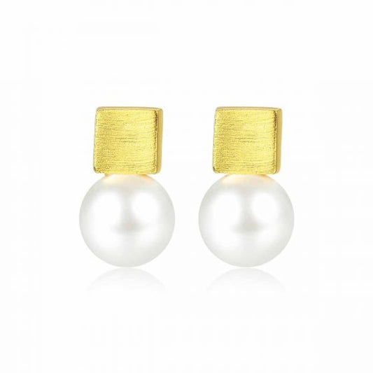 Shell Pearl Square Stud Earrings in 925 Sterling Silver