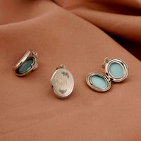 Oval Mom Locket Pendant in 925 Sterling Silver