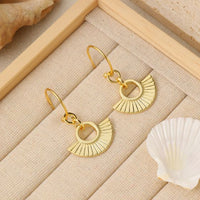 Ancient Roman Striped Fan Sterling Silver Earring (Single)