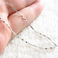 Twisted Link Bar Chain Necklace